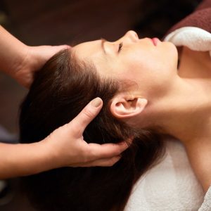 massage Shiro Abhyanga - derma jouvence